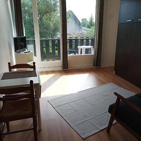Studio Tout Confort Au Bord Du Lac D'Estey Apartment Dax Exterior photo